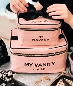 My Vanity Case, vaaleanpunainen kosmetiikkalaukku