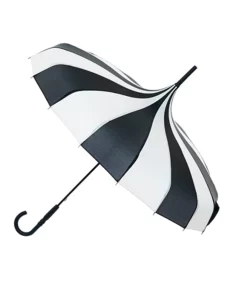 Klassinen mustavalkoinen sateenvarjo